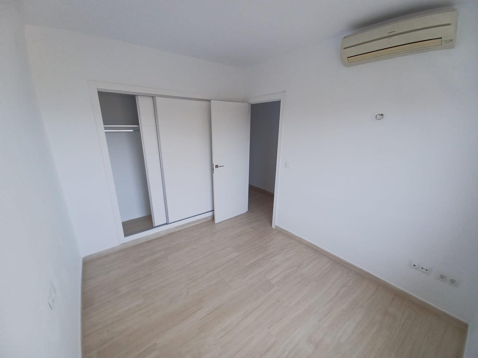 2 Bedroom Apartment in Fuengirola - Photo 15