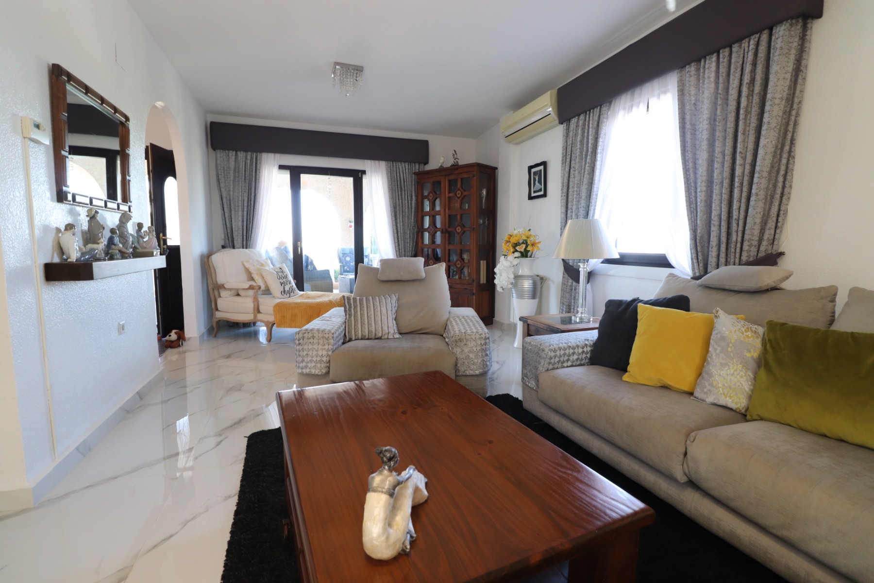 Moradia com 5 quartos com piscina em Alicante, Espanha – Foto 16