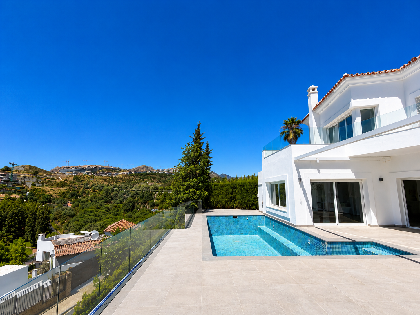 5 Bedroom Villa in Benahavís - Фото 20