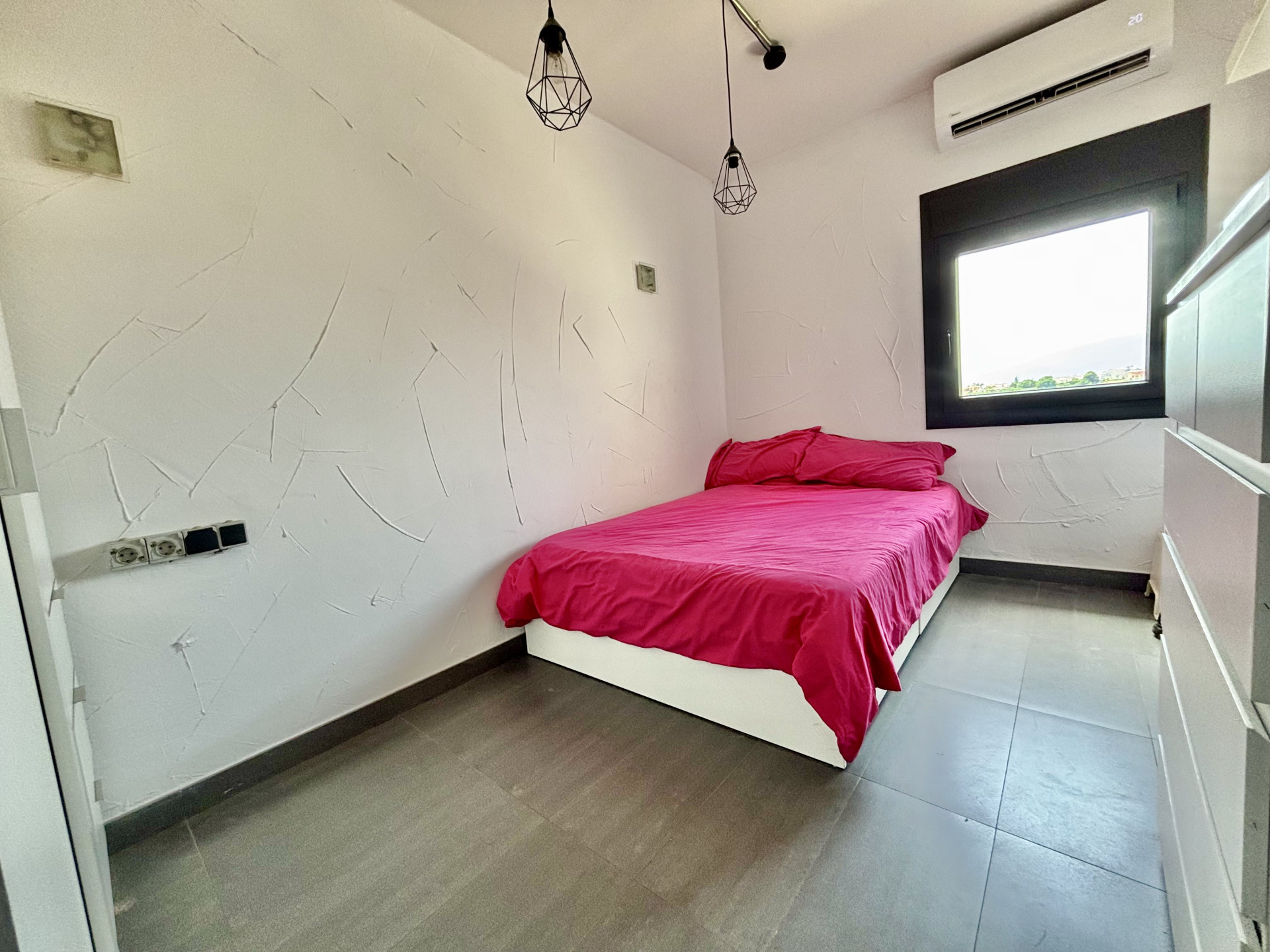4 Bedroom Townhouse in Mijas - Photo 12