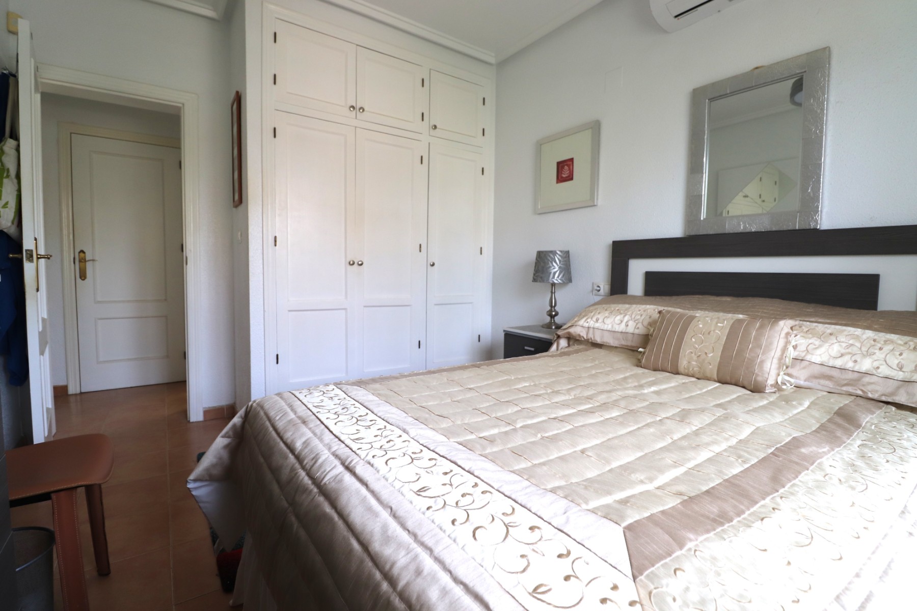 Moradia com 4 quartos com piscina em Alicante, Espanha – Foto 19