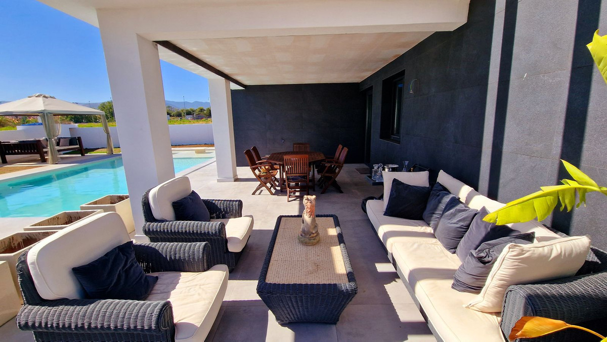 3 Bedroom Villa in San Pedro de Alcántara - Foto 6