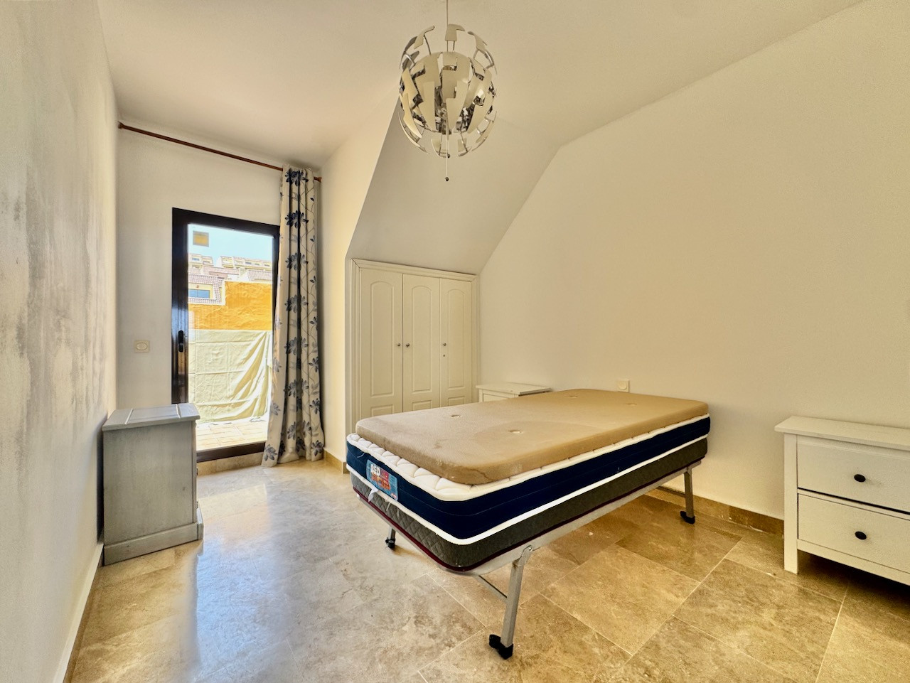 2 Bedroom Penthouse in La Duquesa - Photo 14