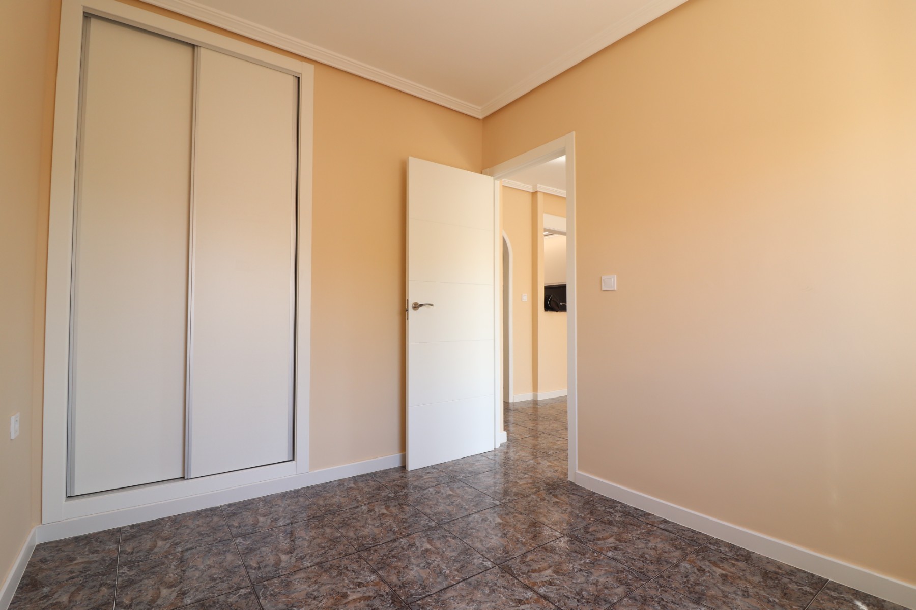 Apartamento com 2 quartos com piscina em Alicante, Espanha – Foto 16
