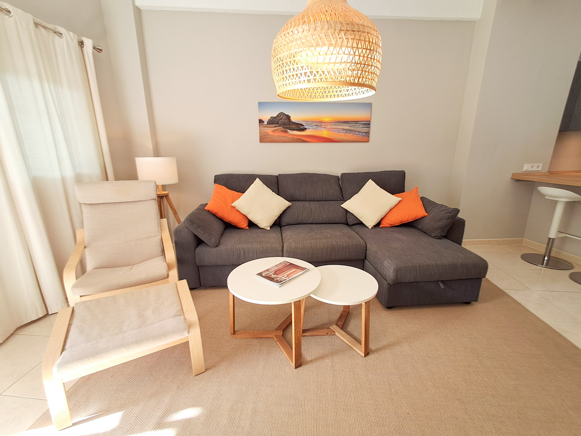 2 Bedroom Apartment in Marbella - Photo 6