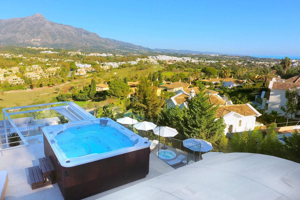 7 Bedroom Villa in Marbella - Photo 74