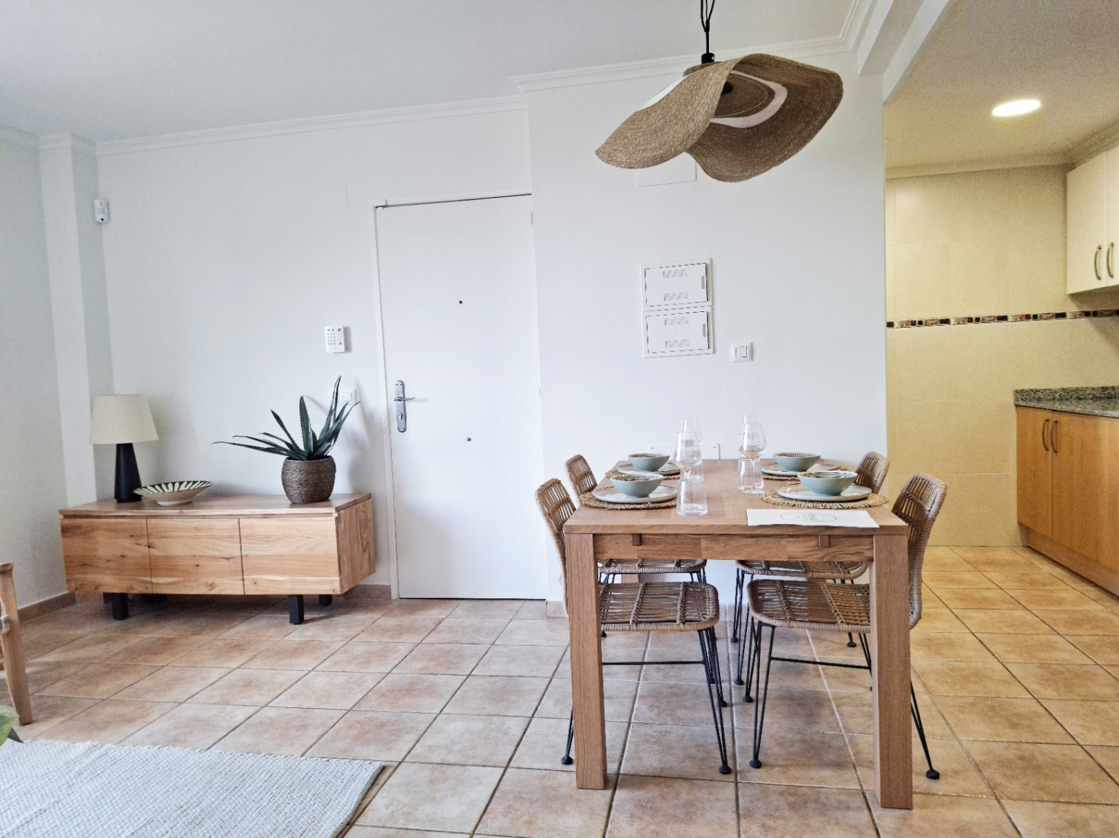 Apartamento com 2 quartos com piscina em Alicante, Espanha – Foto 16
