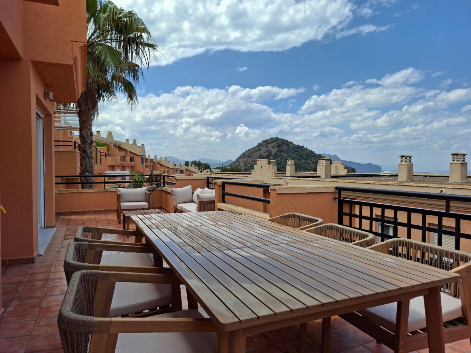 Apartamento com 2 quartos com piscina em Alicante, Espanha – Foto 1