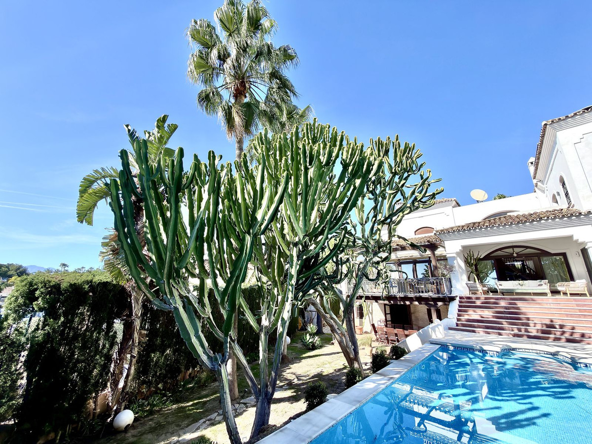 5 Bedroom Villa in Marbella - Foto 7