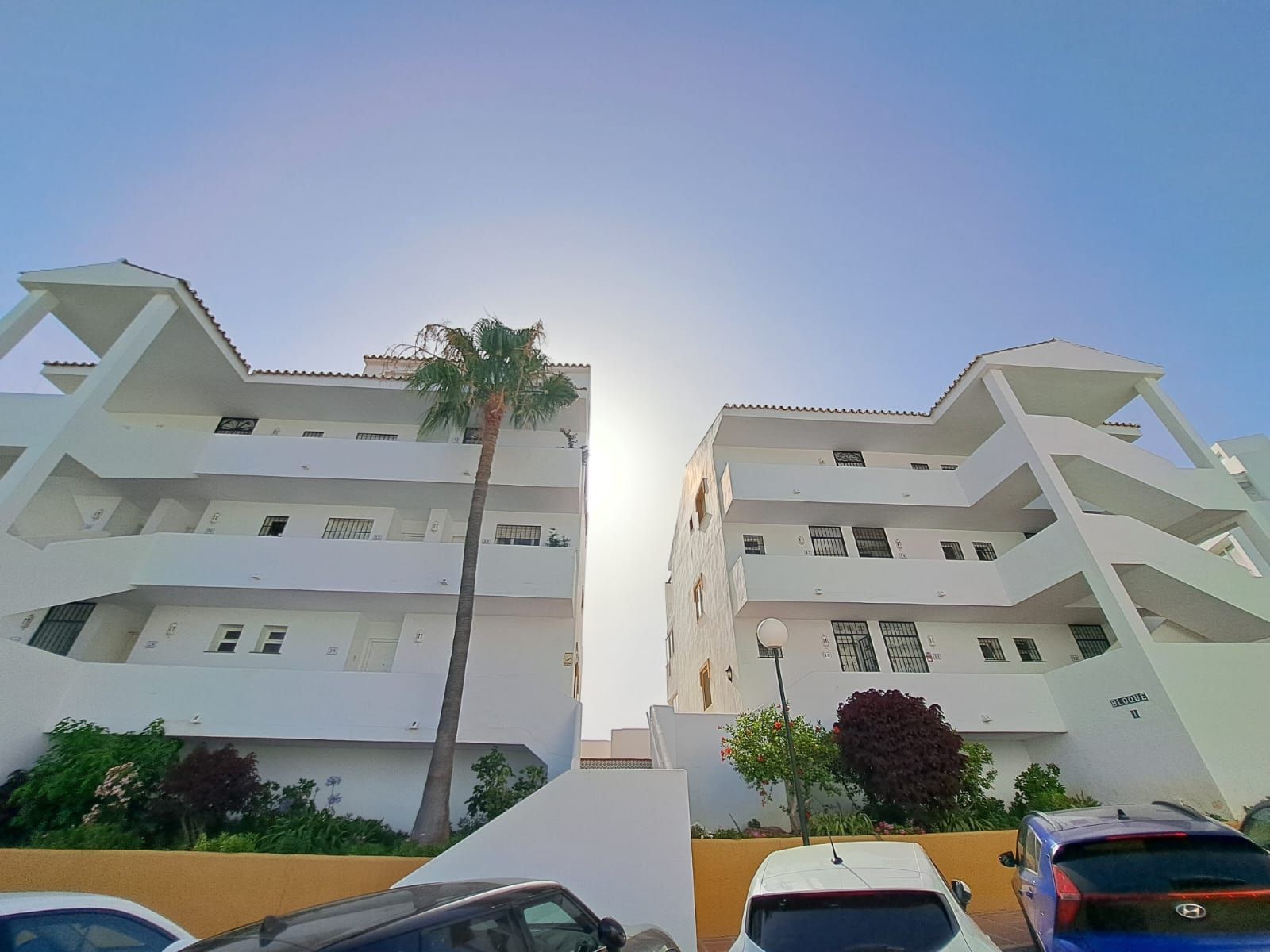 1 Bedroom Apartment in Mijas - Photo 2