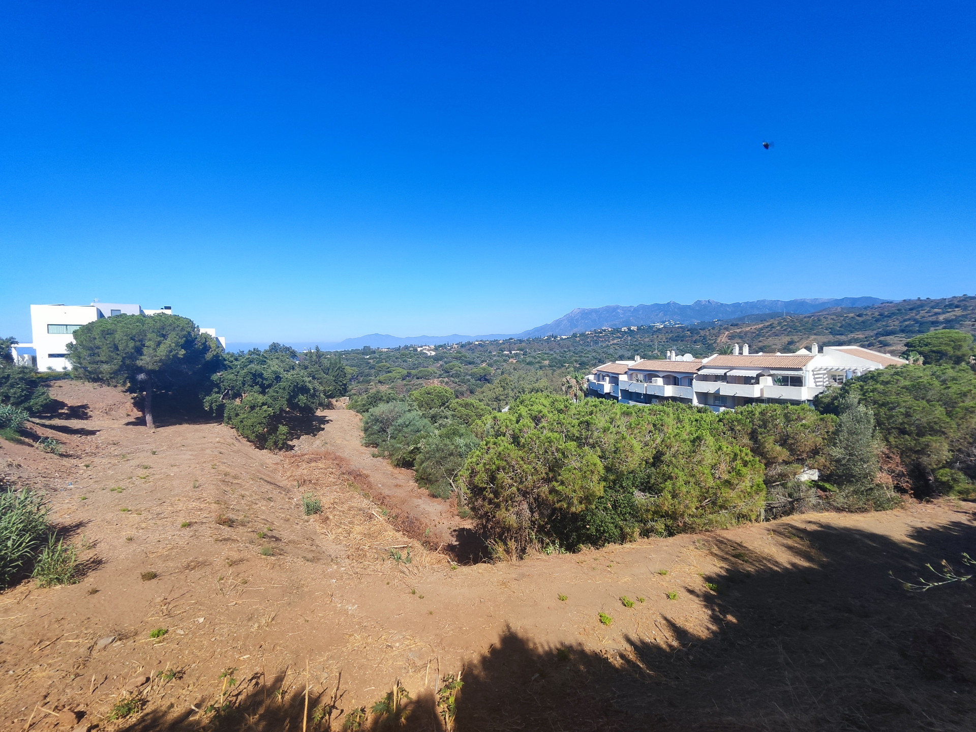 3,516 m² Plot in Marbella - Photo 5