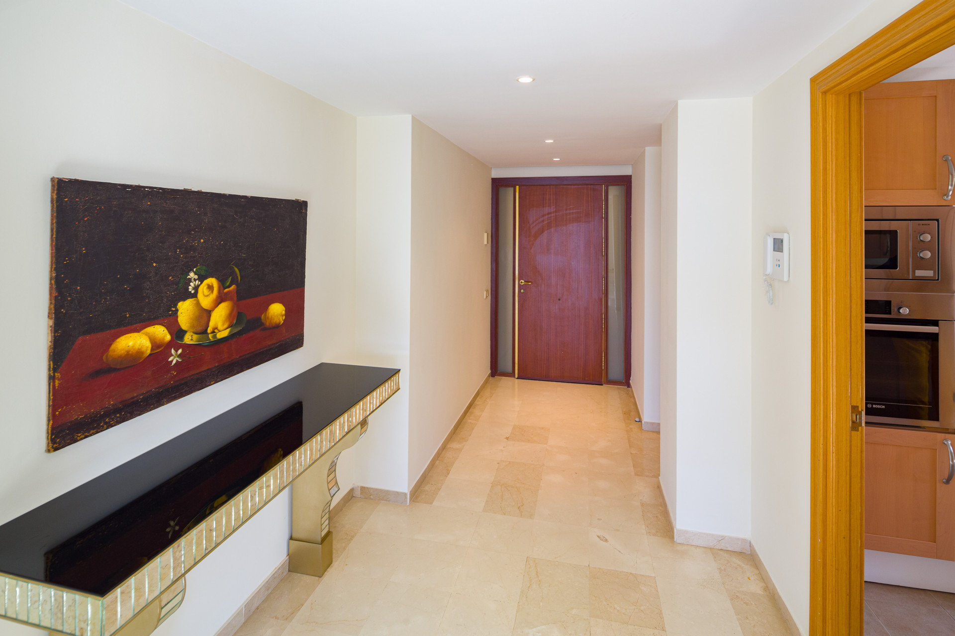 3 Bedroom Penthouse in Estepona - Photo 30
