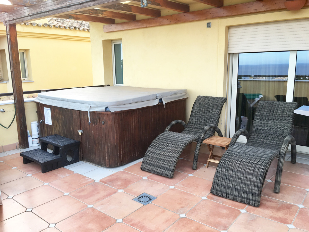 Apartamento com 3 quartos com piscina em Málaga, Espanha – Foto 18