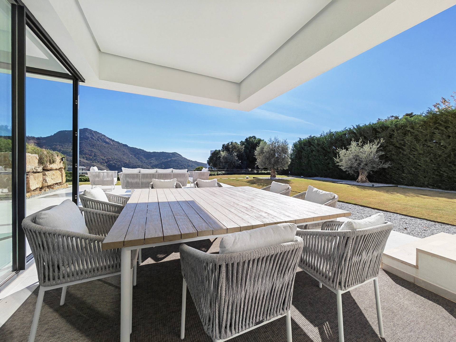 5 Bedroom Villa in Benahavís - Foto 14