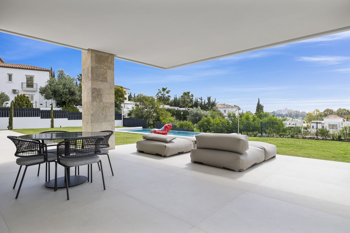 4 Bedroom Villa in Benahavís - Foto 31