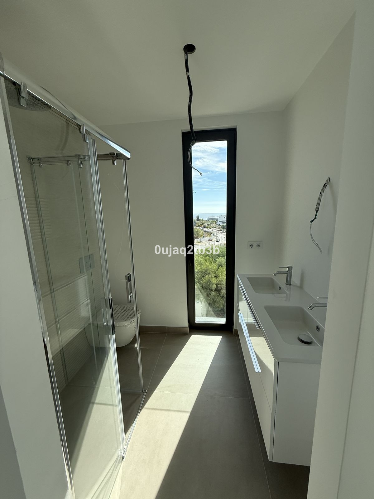 3 Bedroom Penthouse in Estepona - Photo 18