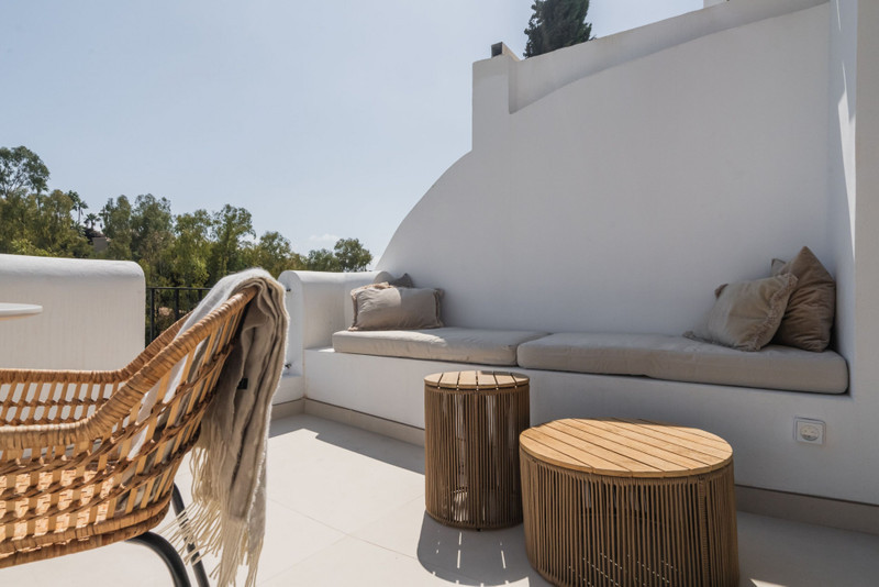 3 Bedroom Apartment in Benahavís - Photo 22