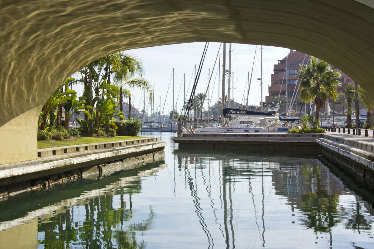 Espaço comercial em Cádiz, Espanha – Foto 10