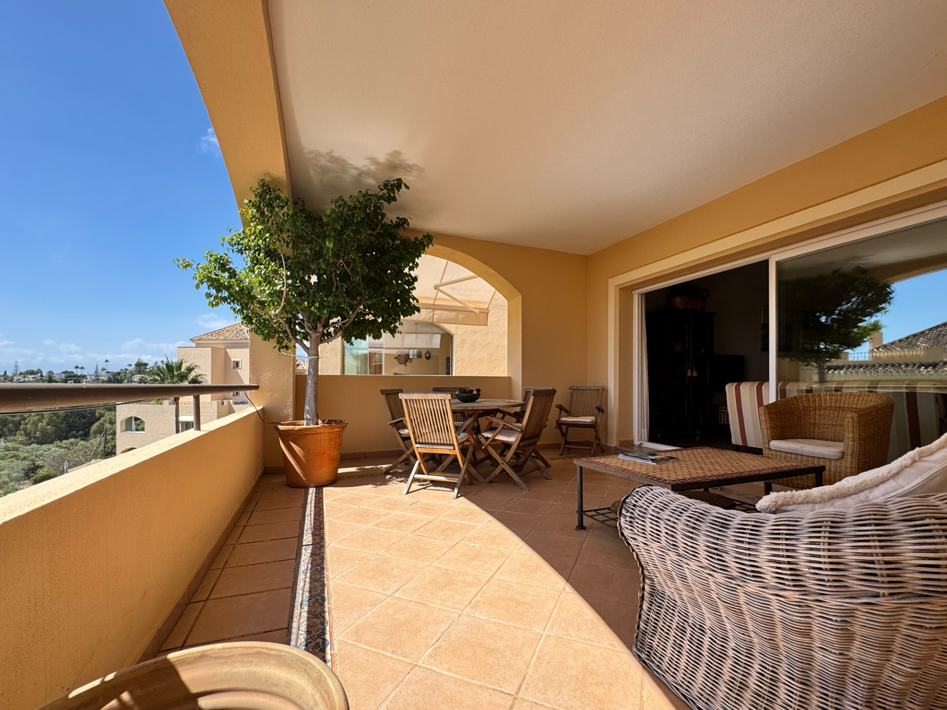 3 Bedroom Apartment in Marbella - Photo 20
