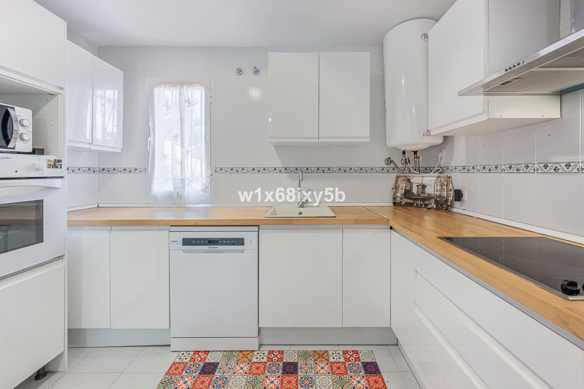 2 Bedroom Apartment in Manilva - Foto 13