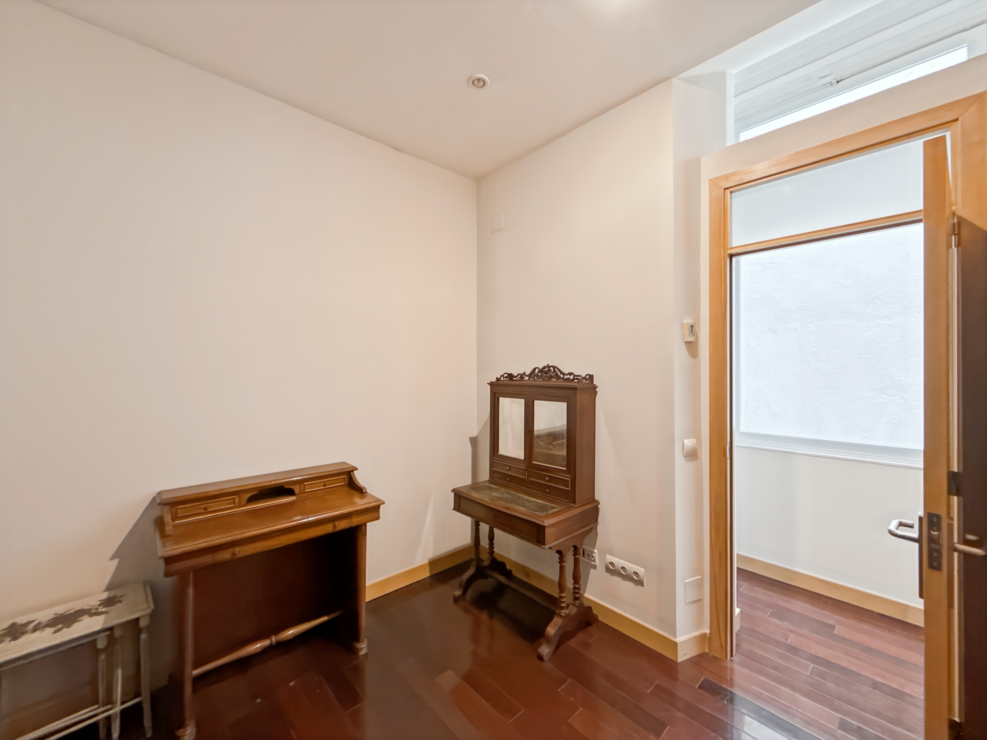 3 Bedroom Apartment in Málaga - Photo 33