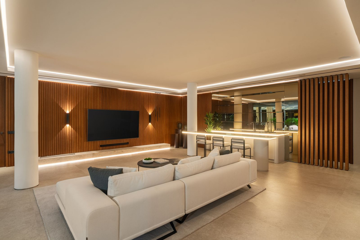 6 Bedroom Villa in Benahavís - Foto 18