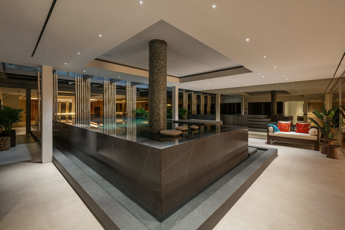 6 Bedroom Villa in Benahavís - Foto 19