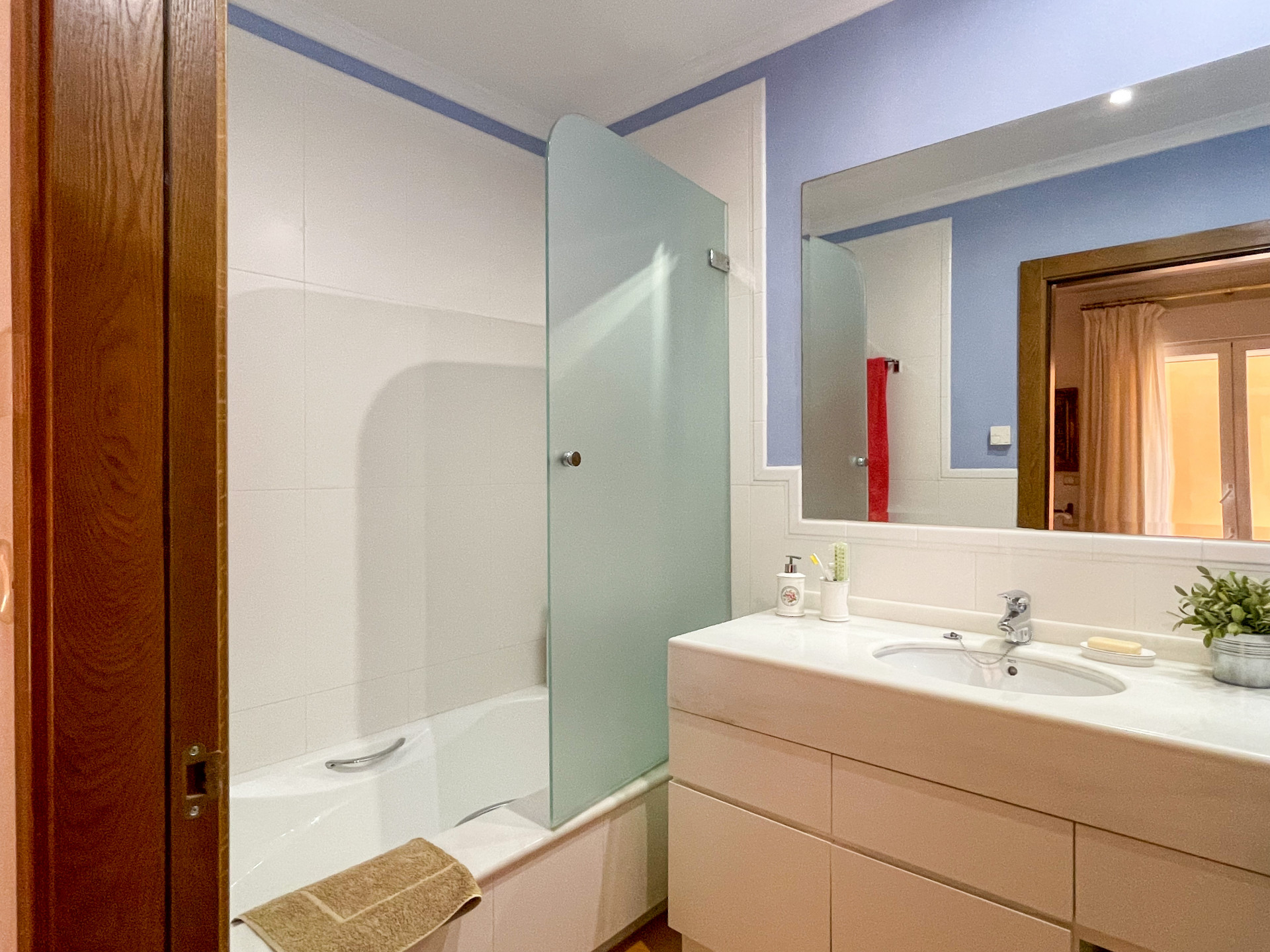 6 Bedroom Villa in Antequera - Photo 17