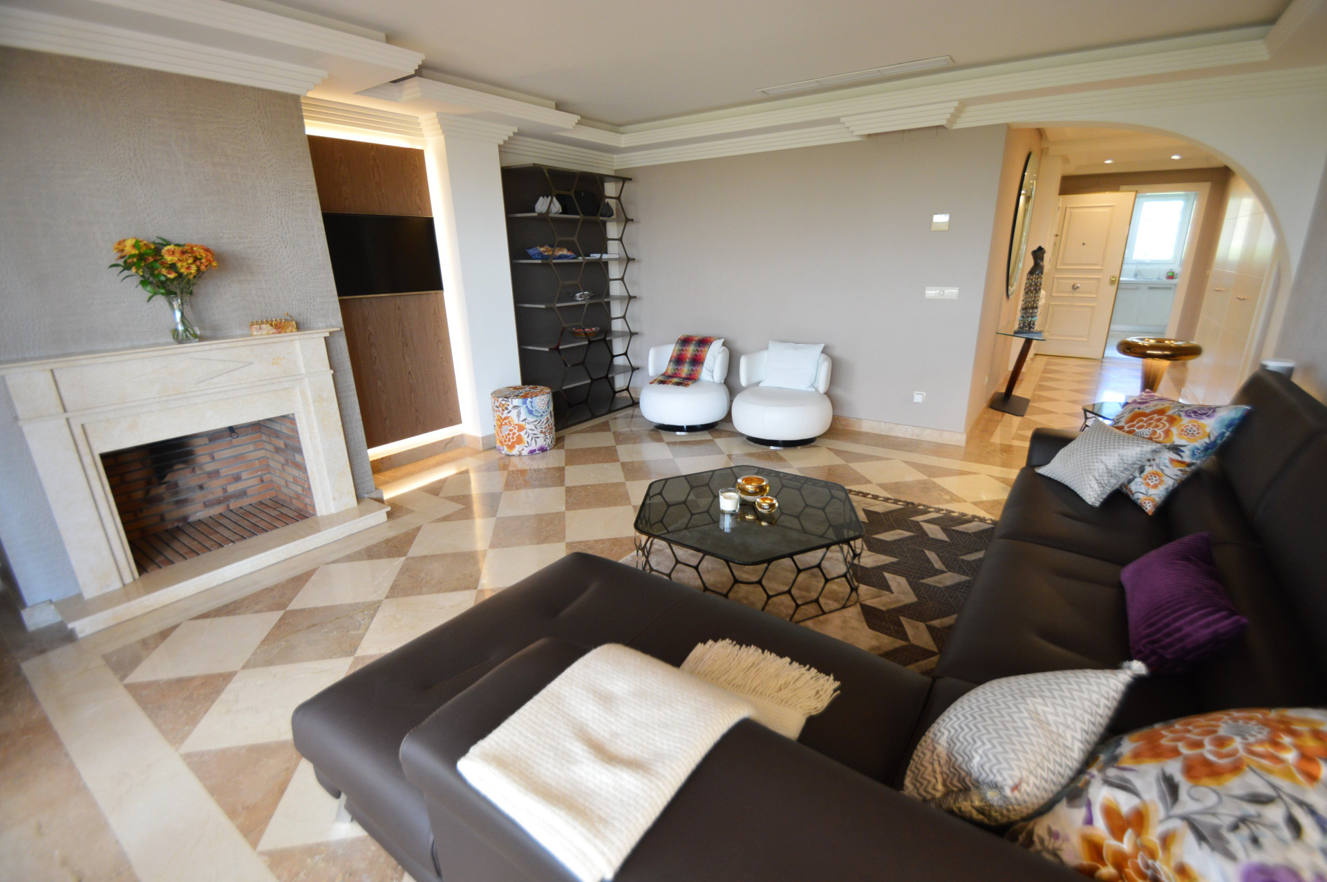 3 Bedroom Apartment in Marbella - Photo 6