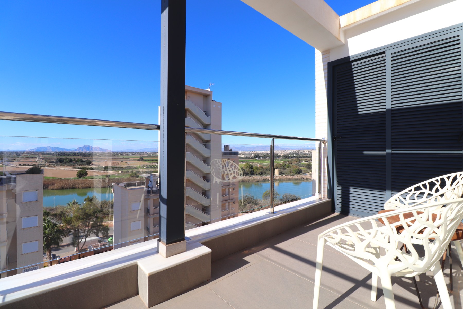 Apartamento com 3 quartos com piscina em Alicante, Espanha – Foto 20