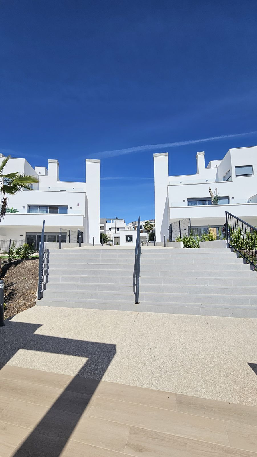 2 Bedroom Apartment in Estepona - Photo 54