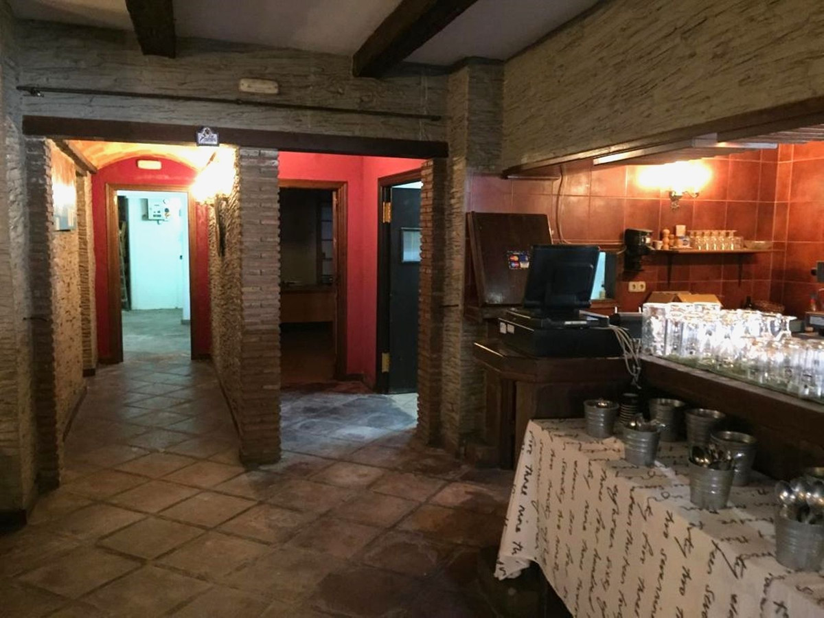 Gewerbefläche mit Pool in Málaga, Spanien – Foto 10