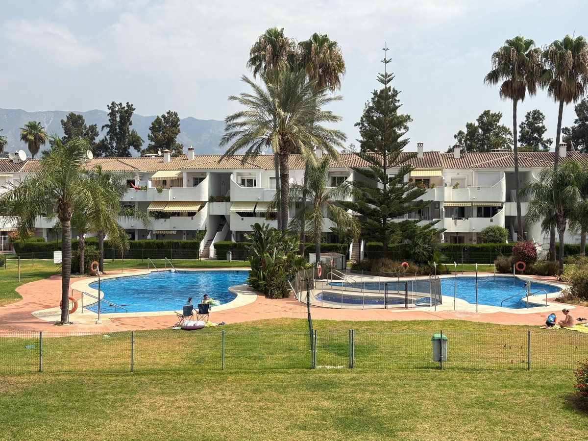 2 Bedroom Apartment in Mijas - Photo 22