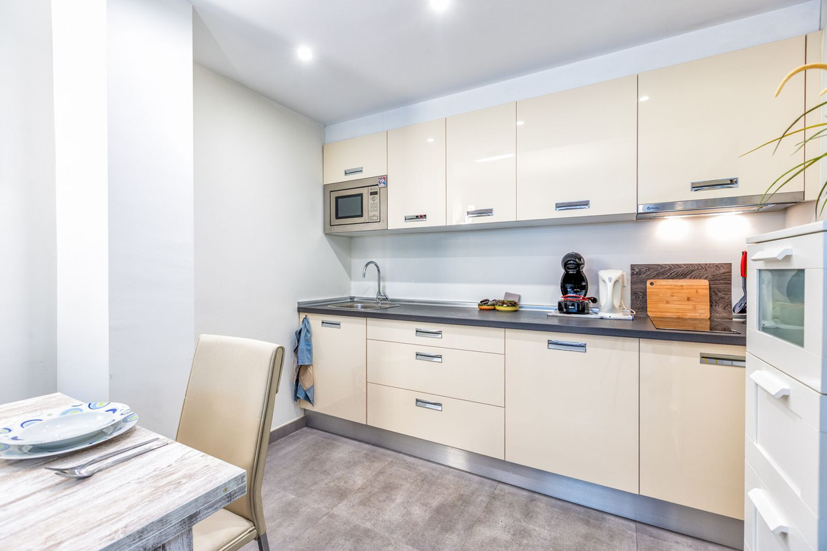 1 Bedroom Apartment in Fuengirola - Foto 9