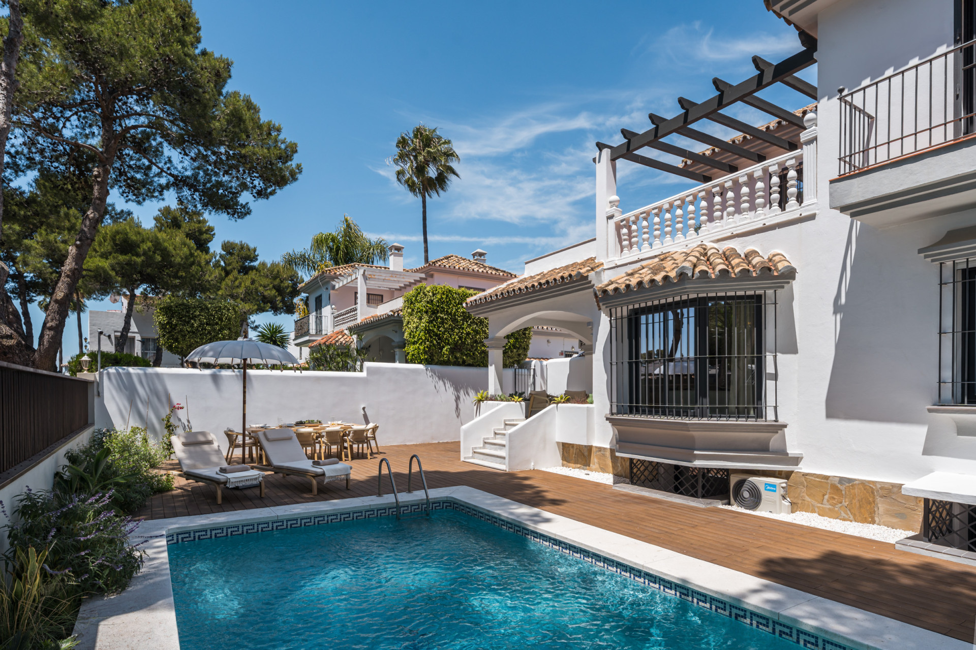 6 Bedroom Villa in Marbella - Photo 28