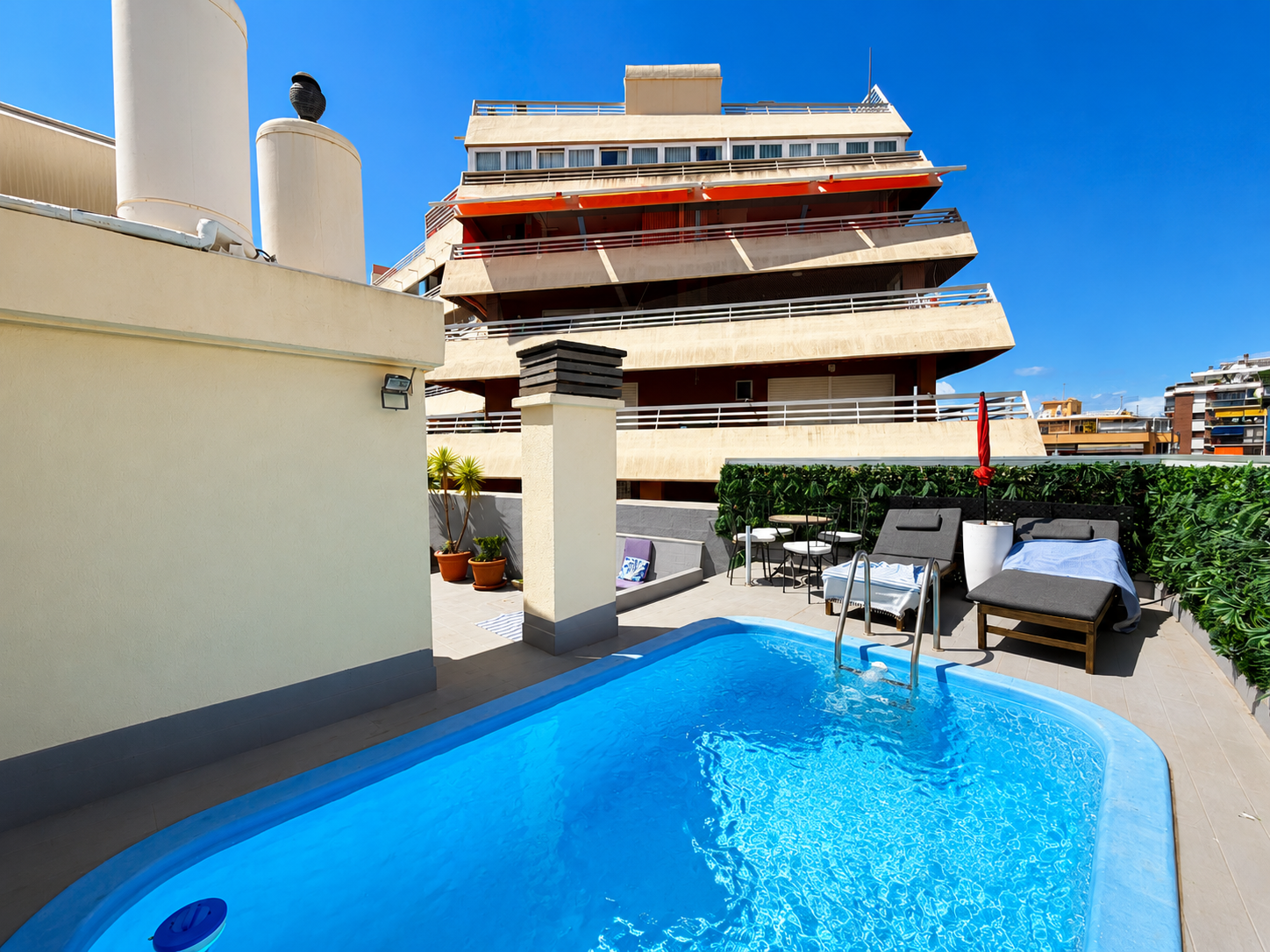 Piso de 3 dormitorios con piscina en Málaga – Foto 30