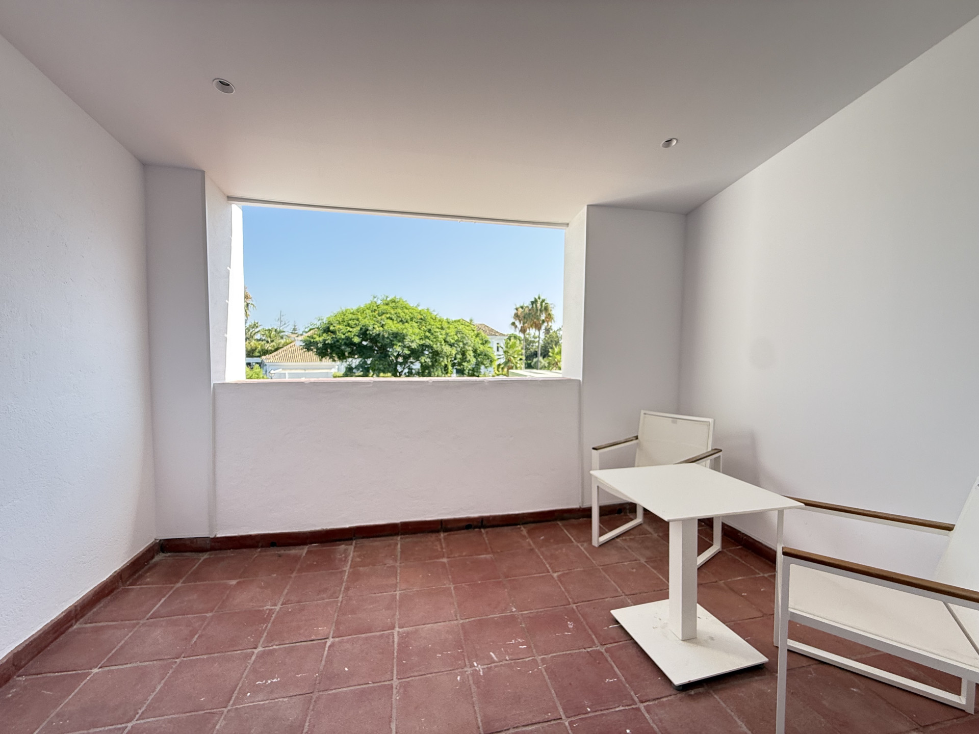 4 Bedroom Villa in San Pedro de Alcántara - Photo 13