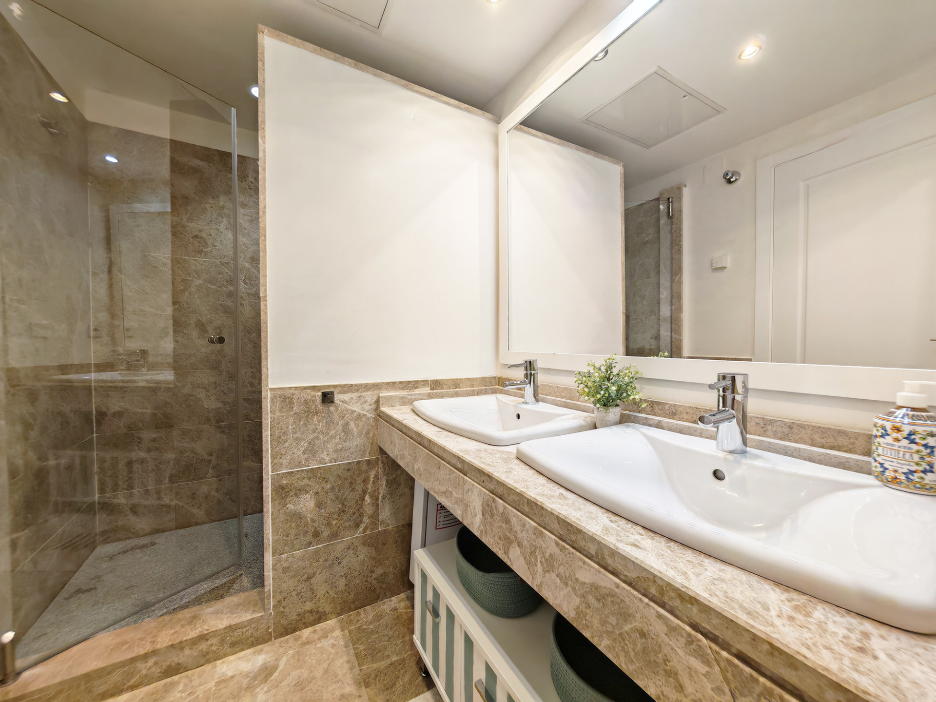 3 Bedroom Townhouse in Marbella - Foto 22