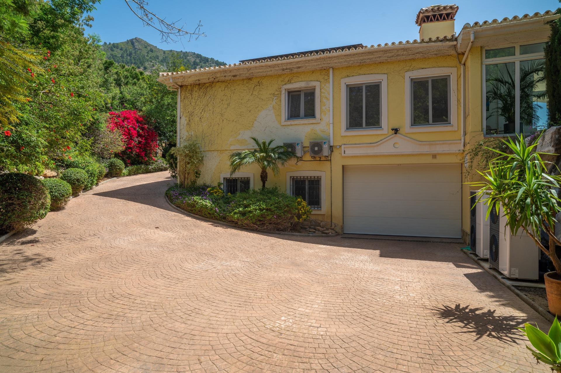 6 Bedroom Villa in Mijas - Photo 6