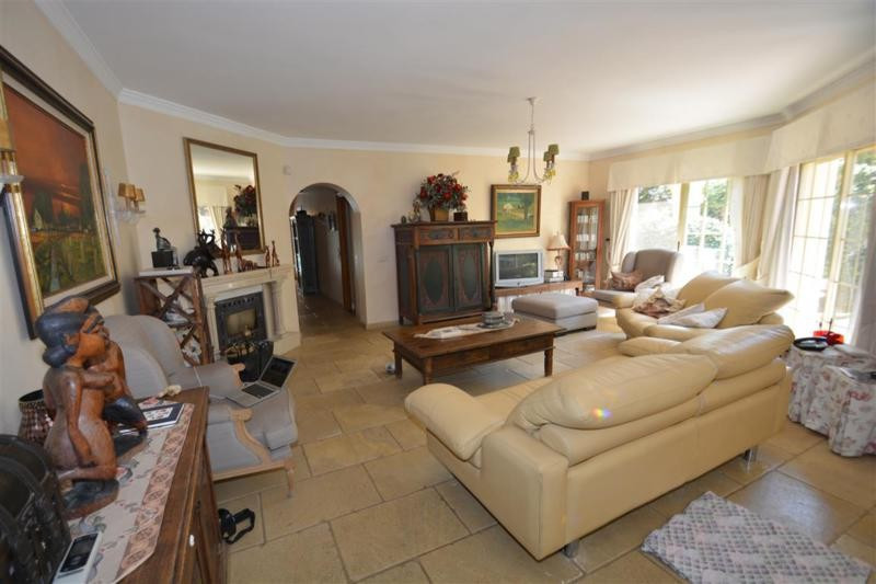 5 Bedroom Villa in San Pedro de Alcántara - Foto 6
