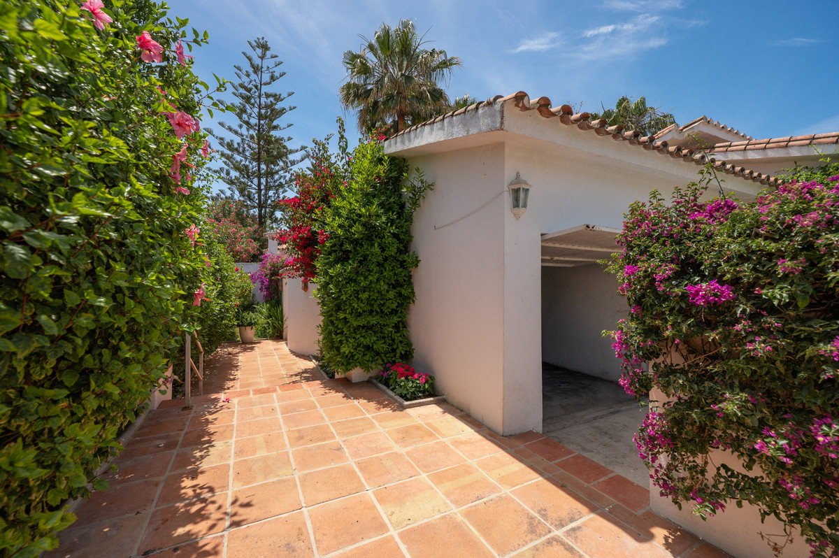 5 Bedroom Villa in San Pedro de Alcántara - Foto 35