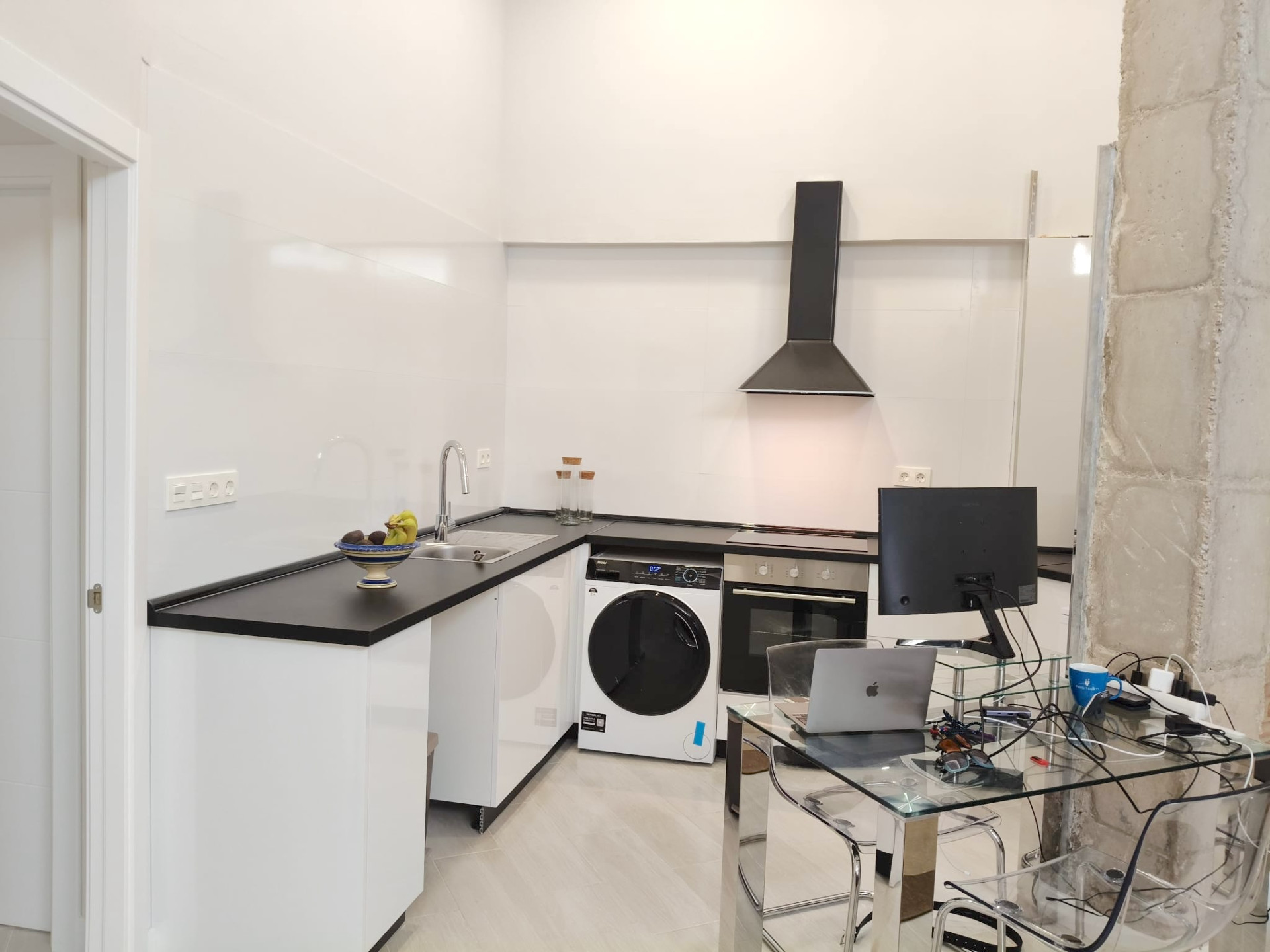 2 Bedroom Townhouse in Málaga - Photo 8