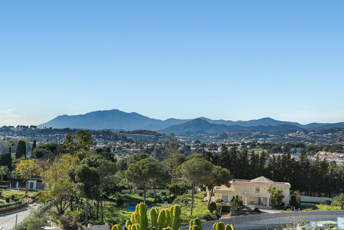 3 Bedroom Apartment in Marbella - Photo 58