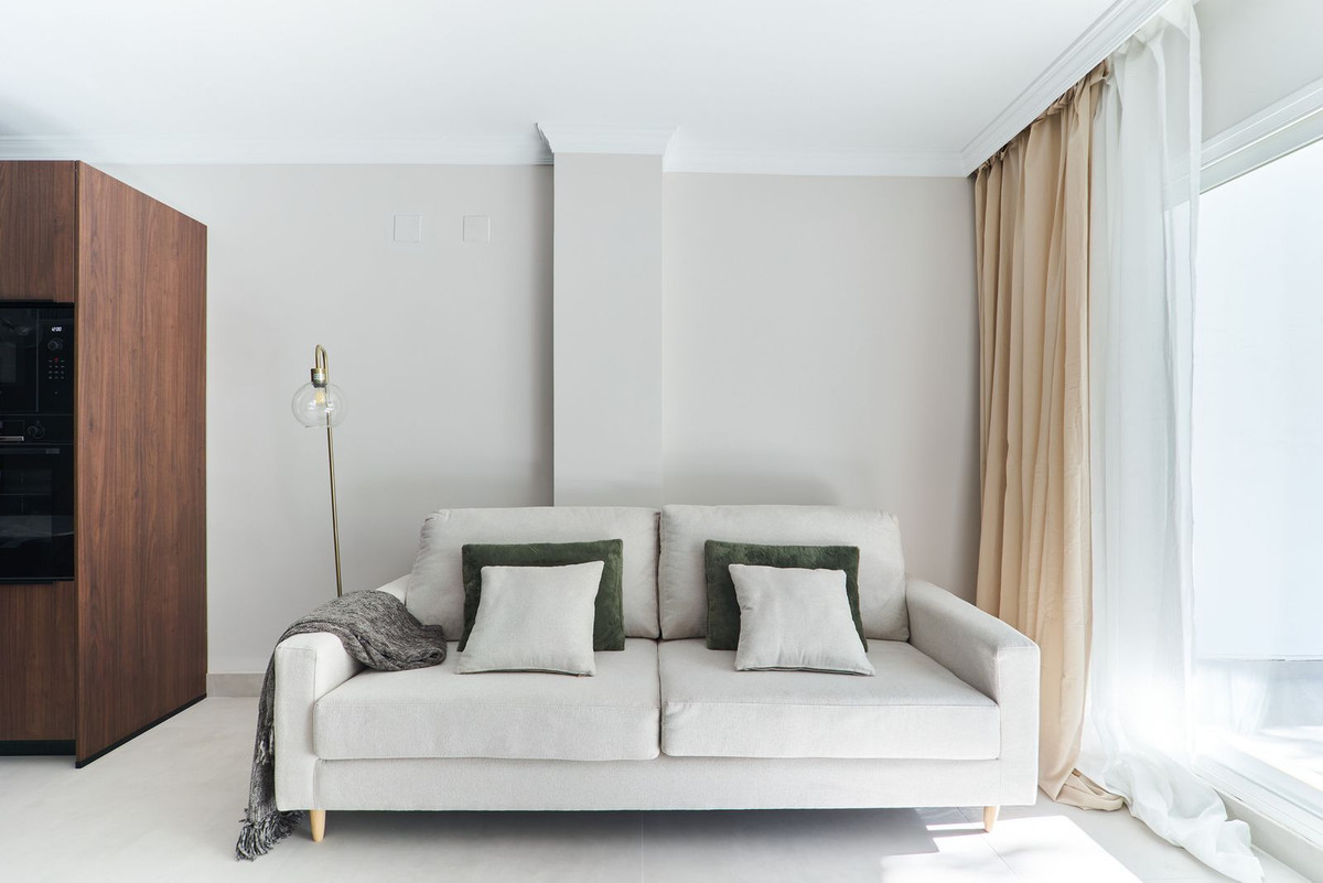 3 Bedroom Apartment in San Pedro de Alcántara - Photo 8