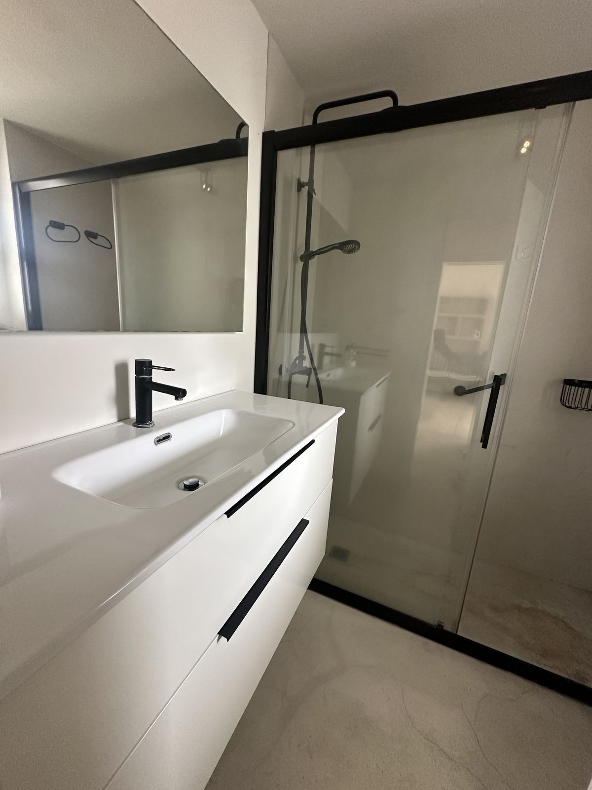 2 Bedroom Apartment in Marbella - Photo 8