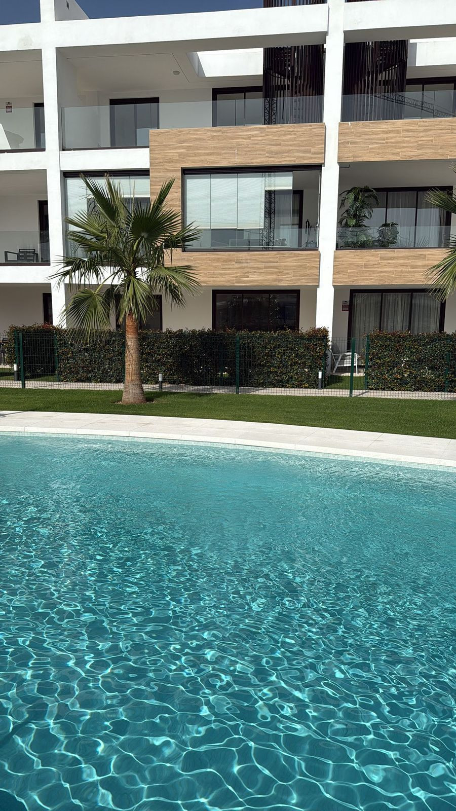 2 Bedroom Apartment in Benalmádena - Photo 22