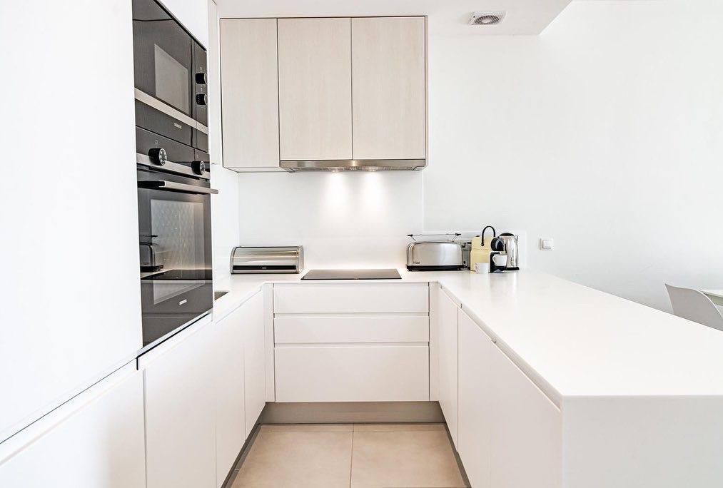 2 Bedroom Apartment in Estepona - Photo 8