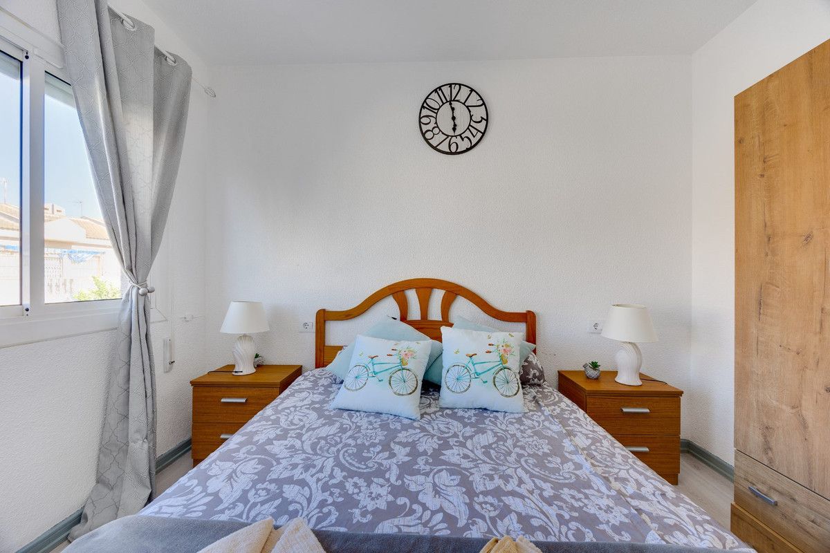 Chalet de 2 dormitorios en Murcia – Foto 16