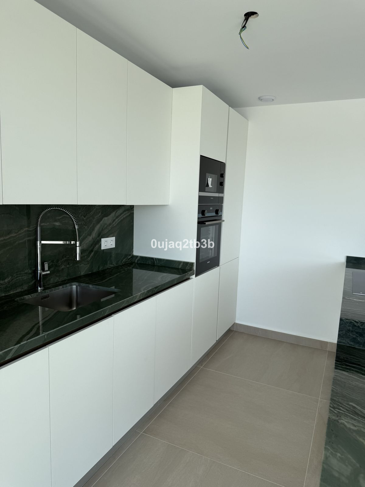 3 Bedroom Penthouse in Estepona - Foto 8