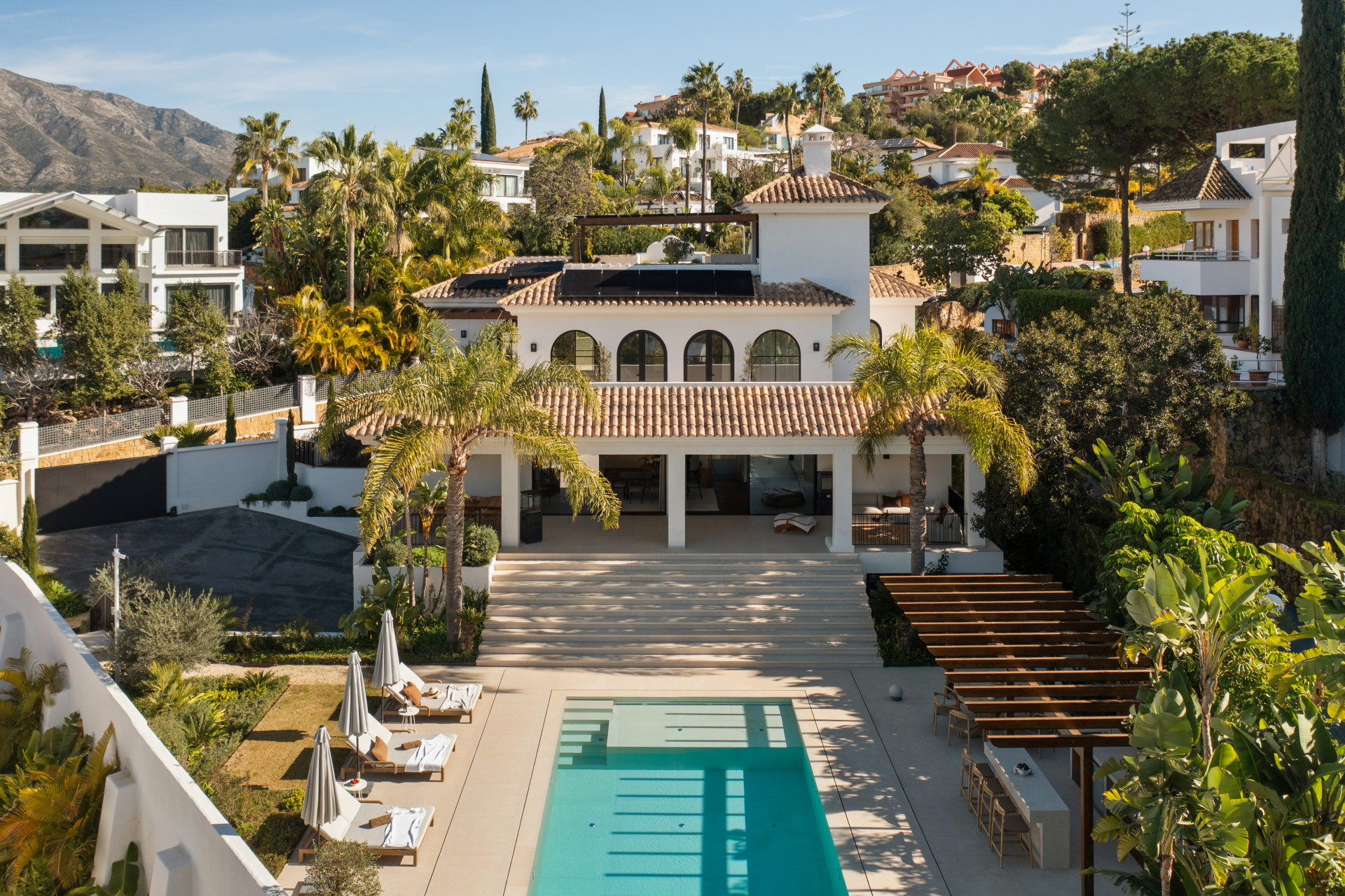 6 Bedroom Villa in Marbella - Photo 19